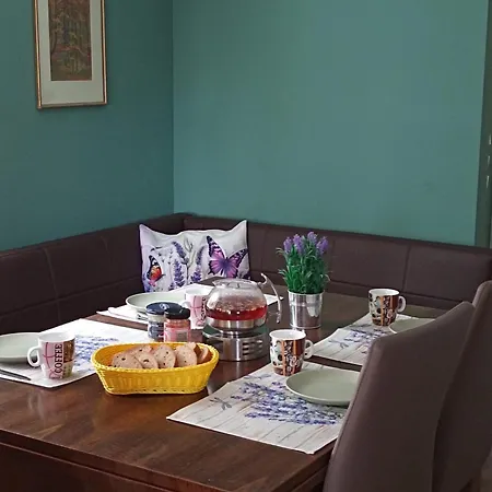 Waldesruh In Idyllischer Lage, Erholung Pur