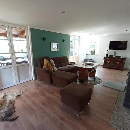 Waldesruh In Idyllischer Lage, Erholung Pur